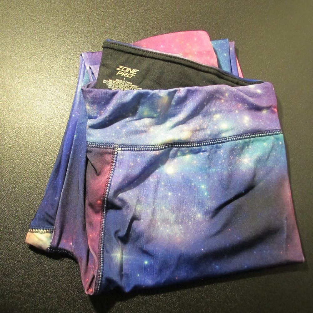 Zone Pro Women's Galaxy Multicolored Legging